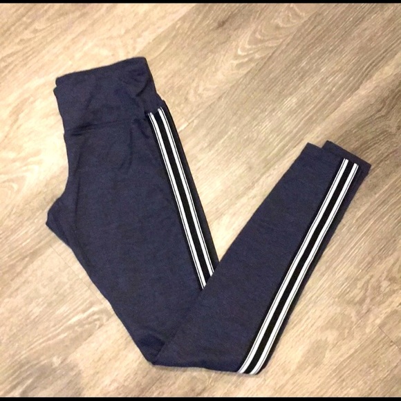 Spiritual gangster side stripe leggings - Picture 1 of 3